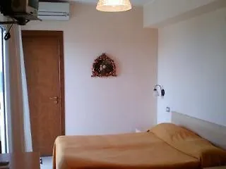 Santantonio Gasthuis Giardini-Naxos