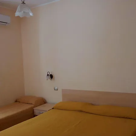 Santantonio בית הארחה 4*